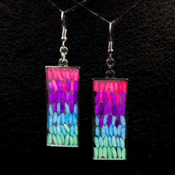 Handmade Rice Earrings in Pop Culture - Picture 1 of 1